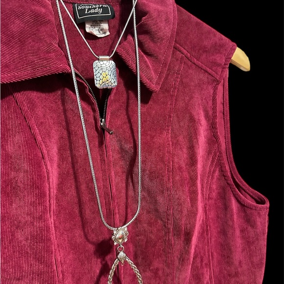 Southern Lady Women corduroy Mauve Vest size 10 - Picture 3 of 6